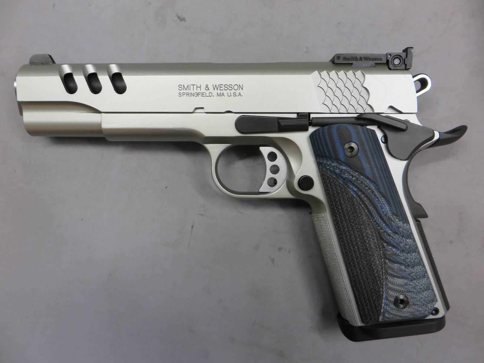 【BWC】S&W SW1911 PC シルバーモデル モデルガン