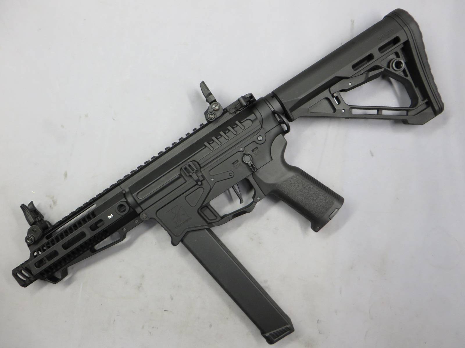 【ZION ARMS】PW9 Mod.1・スペアマガジン3本 電動ガン