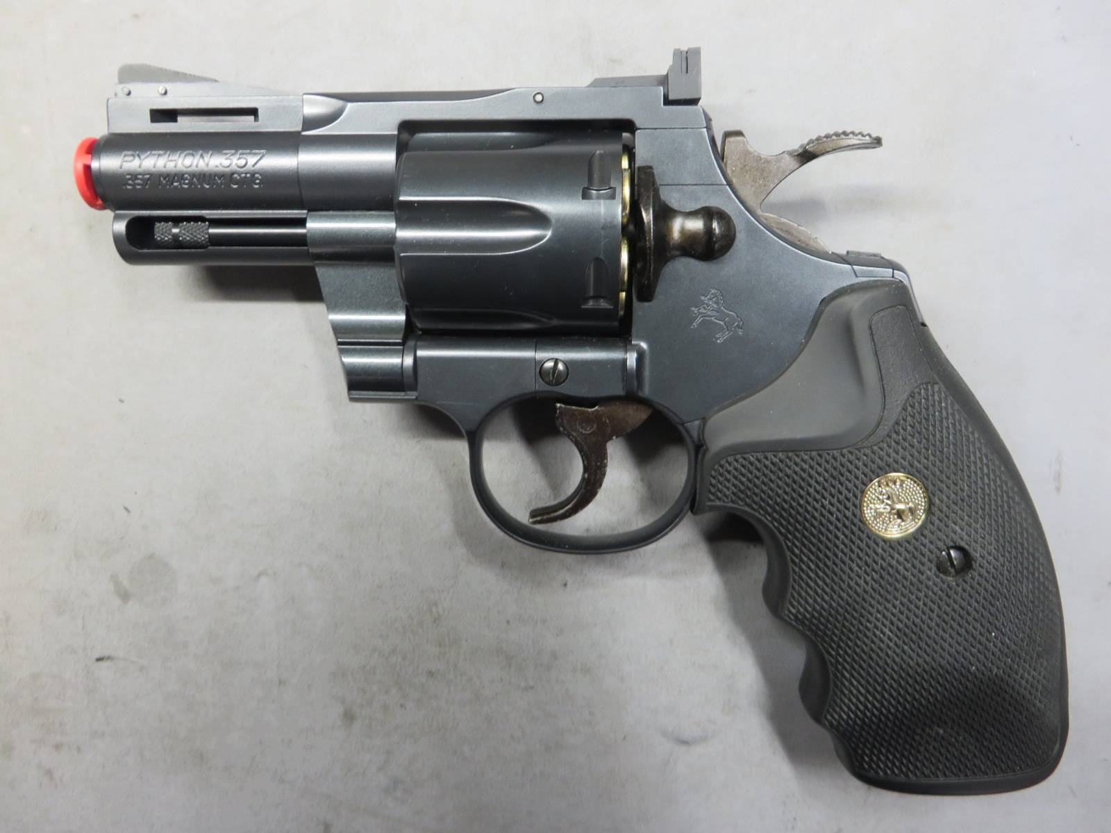 【東京マルイ】コルトパイソン.357mag 2.5in 24連射リボルバー
