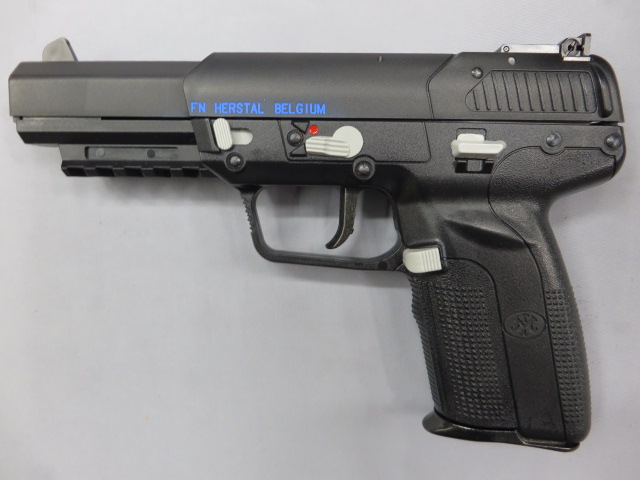 【マルシン】Five-seveN USG 6mmBB　FN5-7