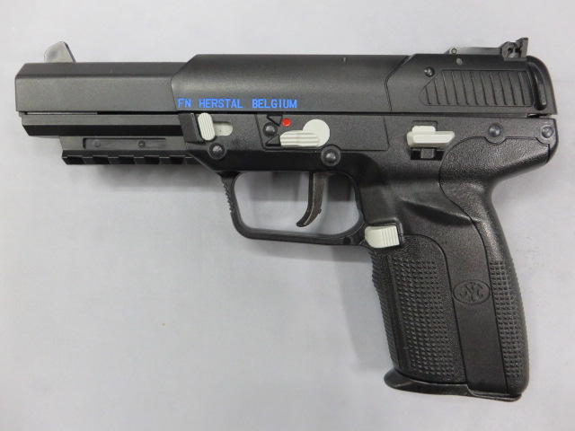 【マルシン】Five-seveN USG 6mmBB　FN5-7