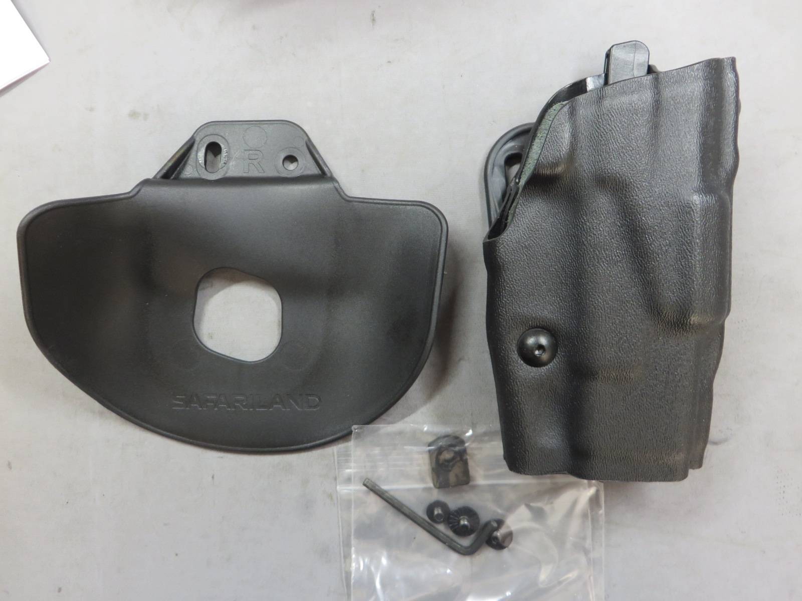 【サファリランド】G26 6378ALS パドル＆ベルトループ コンボ ホルスター