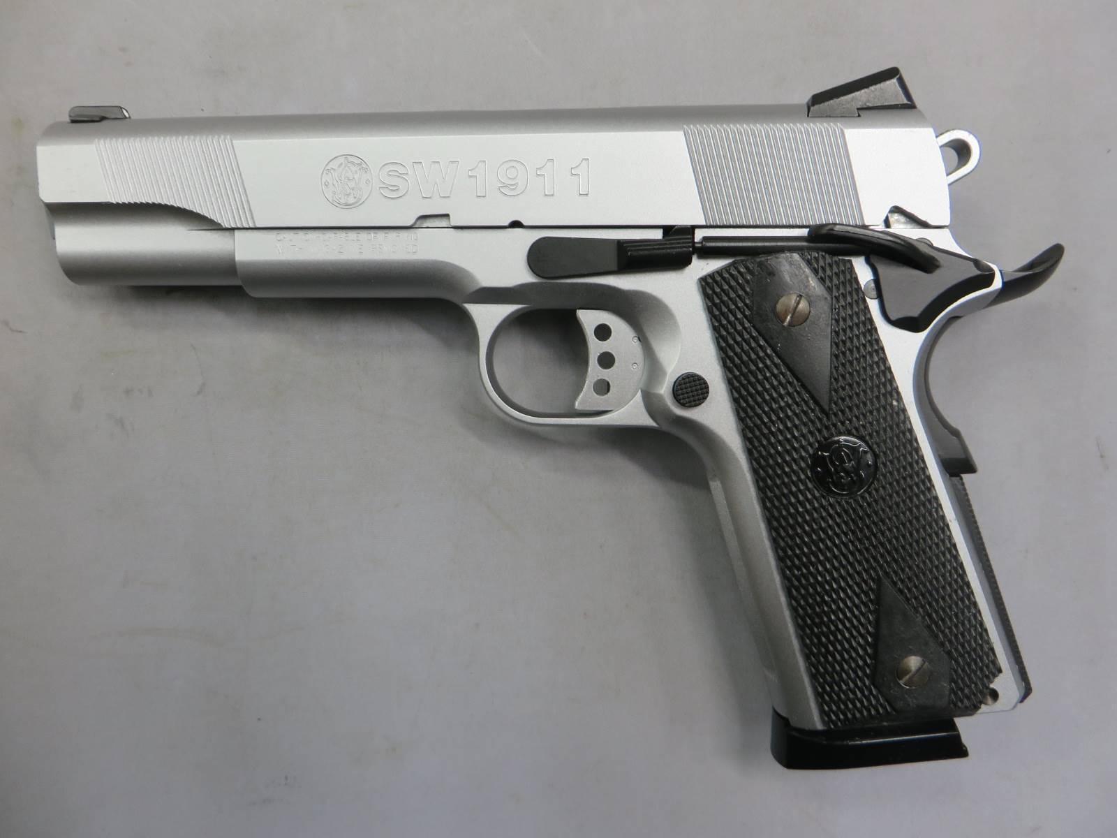 【ウエスタンアームズ】S&W SW1911 シルバー