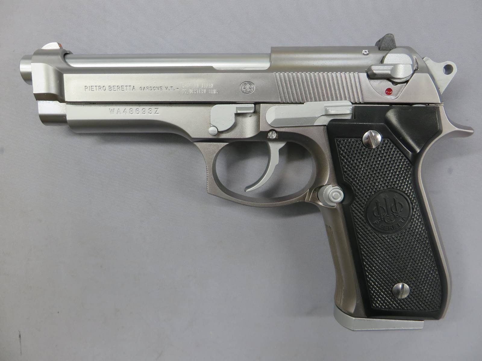 【ウエスタンアームズ】ベレッタM92FS INOX
