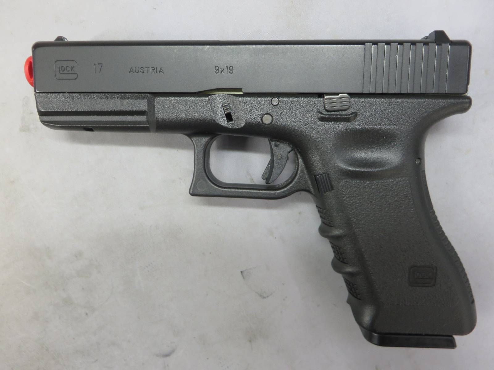 【東京マルイ】グロック17 3rdジェネレーション・リアル刻印フレーム  G17 Glock17