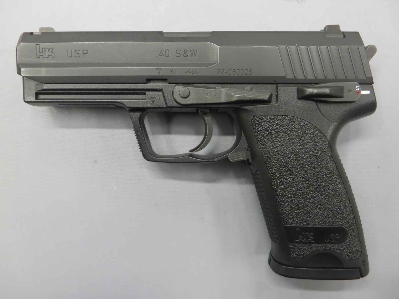 【東京マルイ】H&K USP 電動ガン / ホルスター・ガンケース