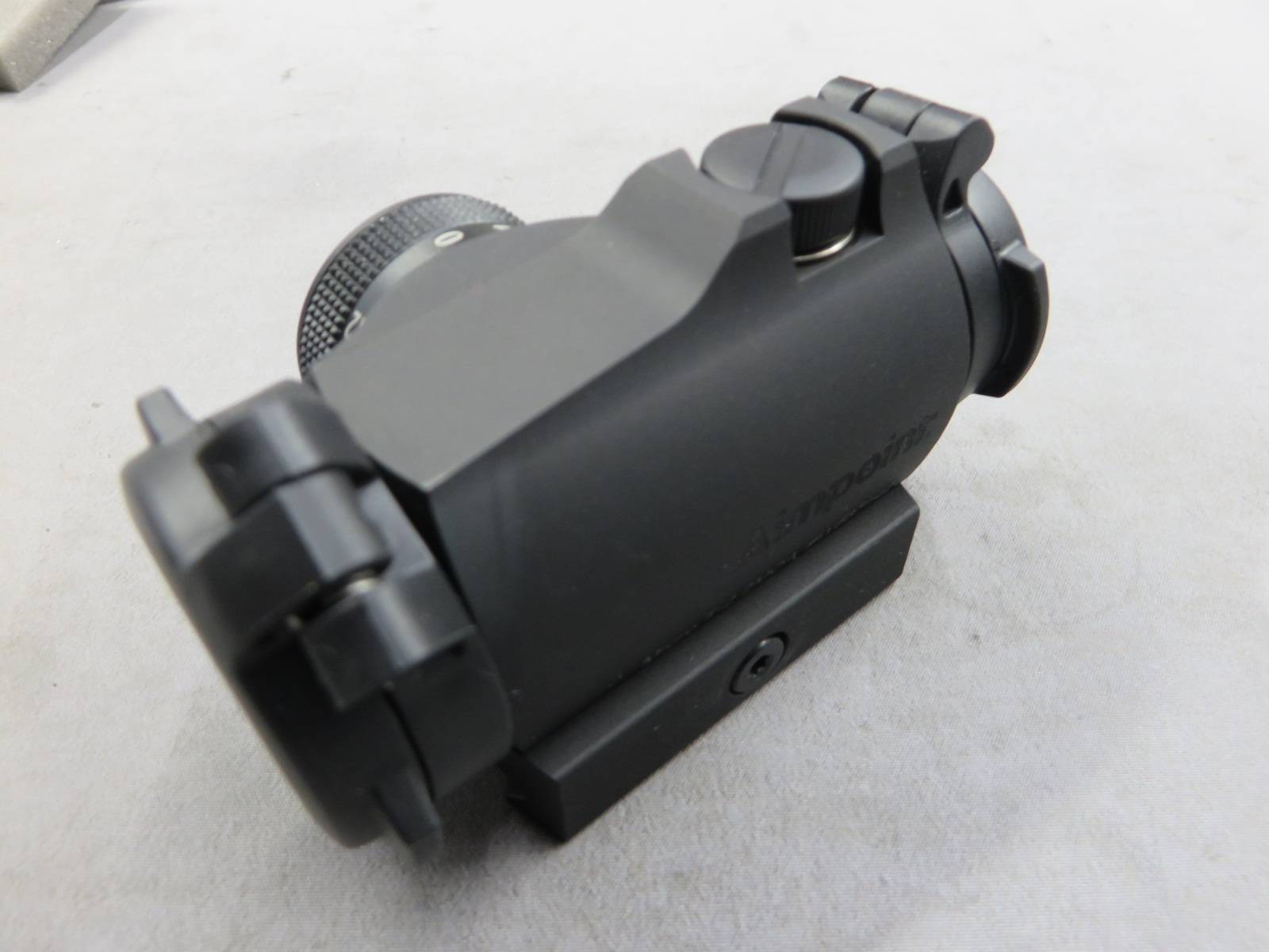 【Aimpoint】Micro T-2 2MOA（実物）