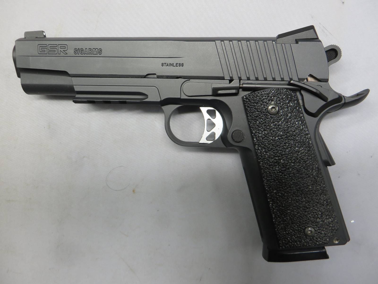 【ウエスタンアームズ】SIG ARMS GSR HW エディション