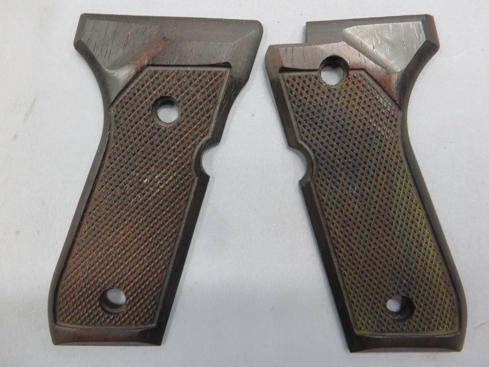 【不明】ベレッタM92 木製グリップ
