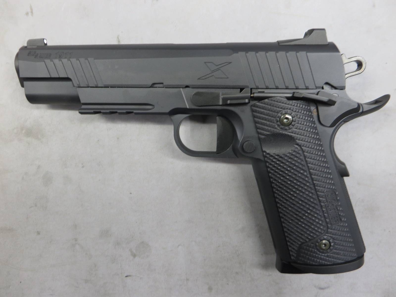【ウエスタンアームズ】SIG SAUER 1911-X FULL G10グリップ