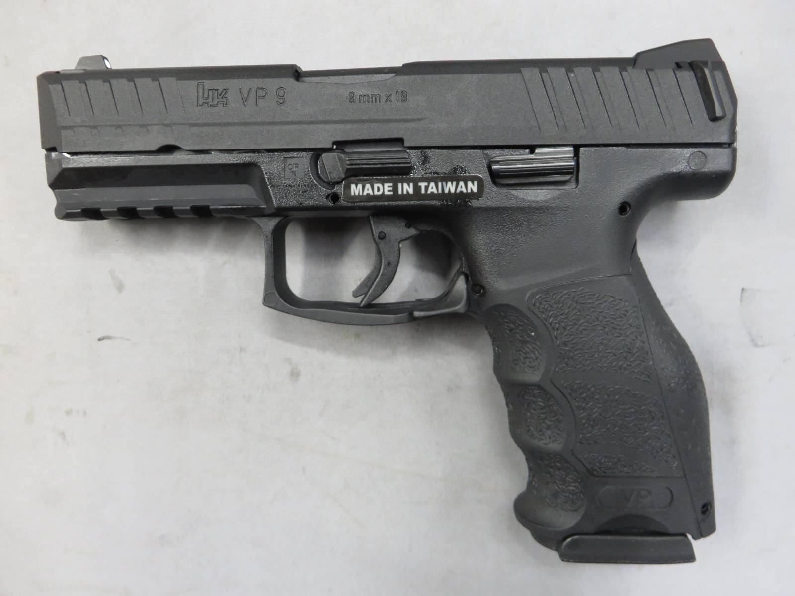 【UMAREX】H&K VP9スペシャルコンボ  メタルスライド