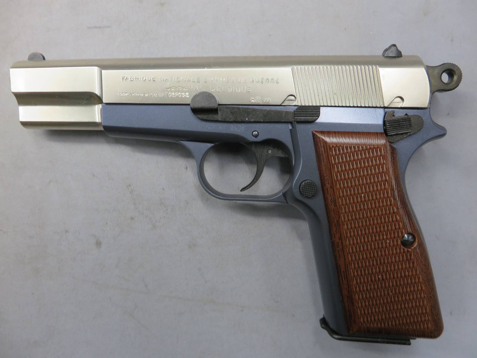 【タナカ】ブローニングハイパワーM1935 ハーフシルバー
