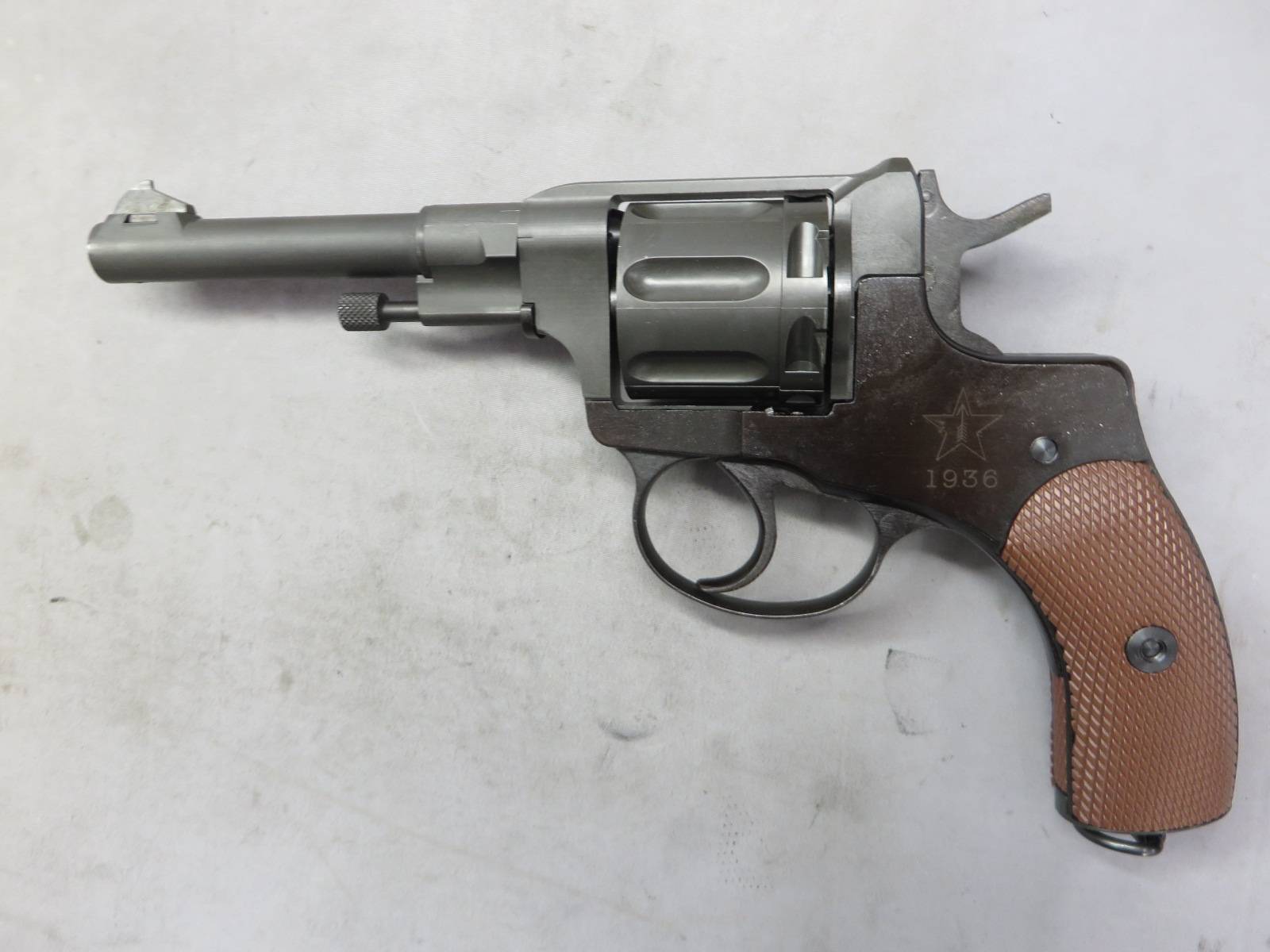 【ハートフォード】ナガン M1895 HW モデルガン