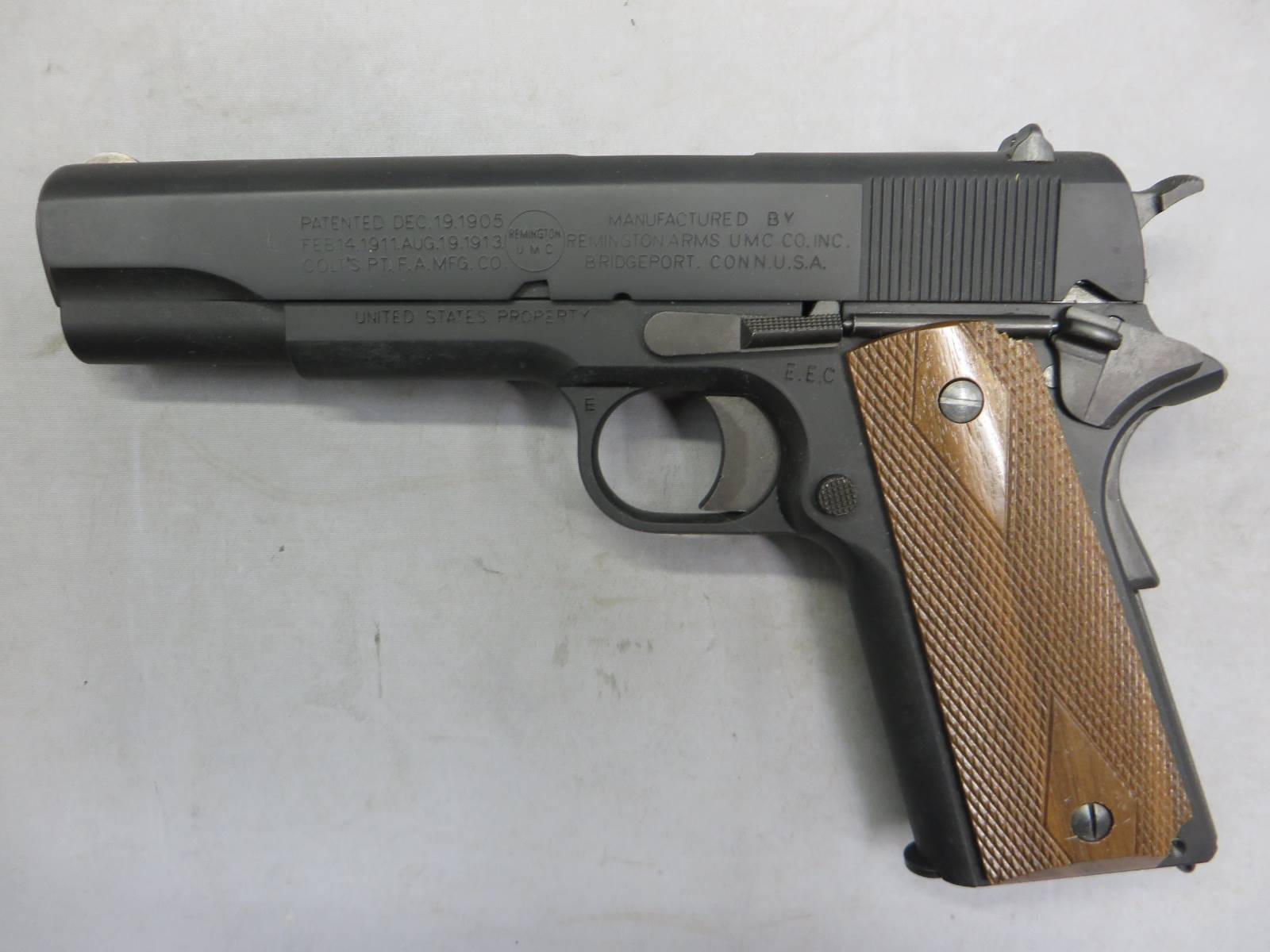 【MGC】レミントン UMC M1911 HW・木製グリップ モデルガン