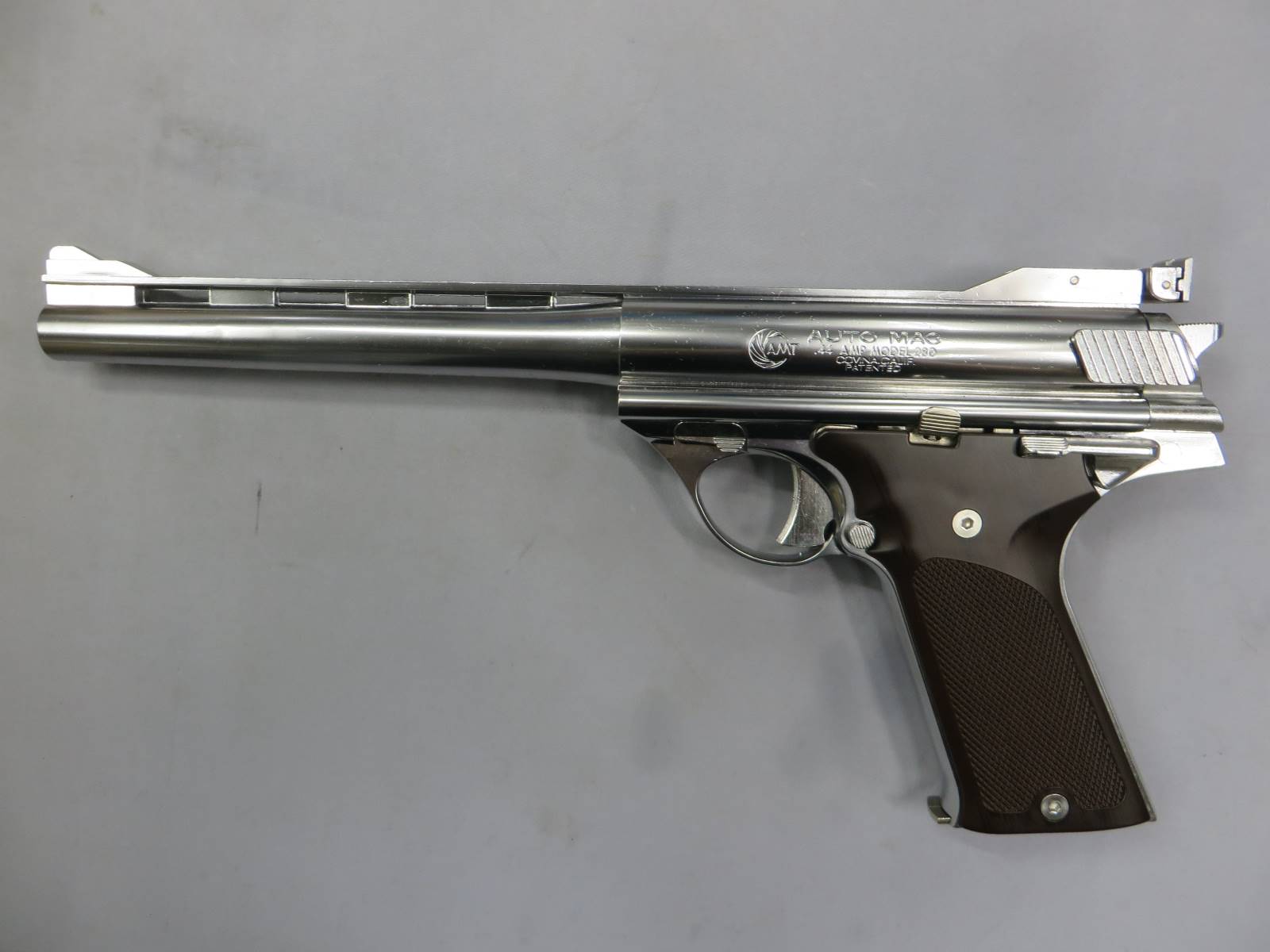 【マルシン】44AUTOMAG CLINT1 シルバー ABS 8mmBB GBB