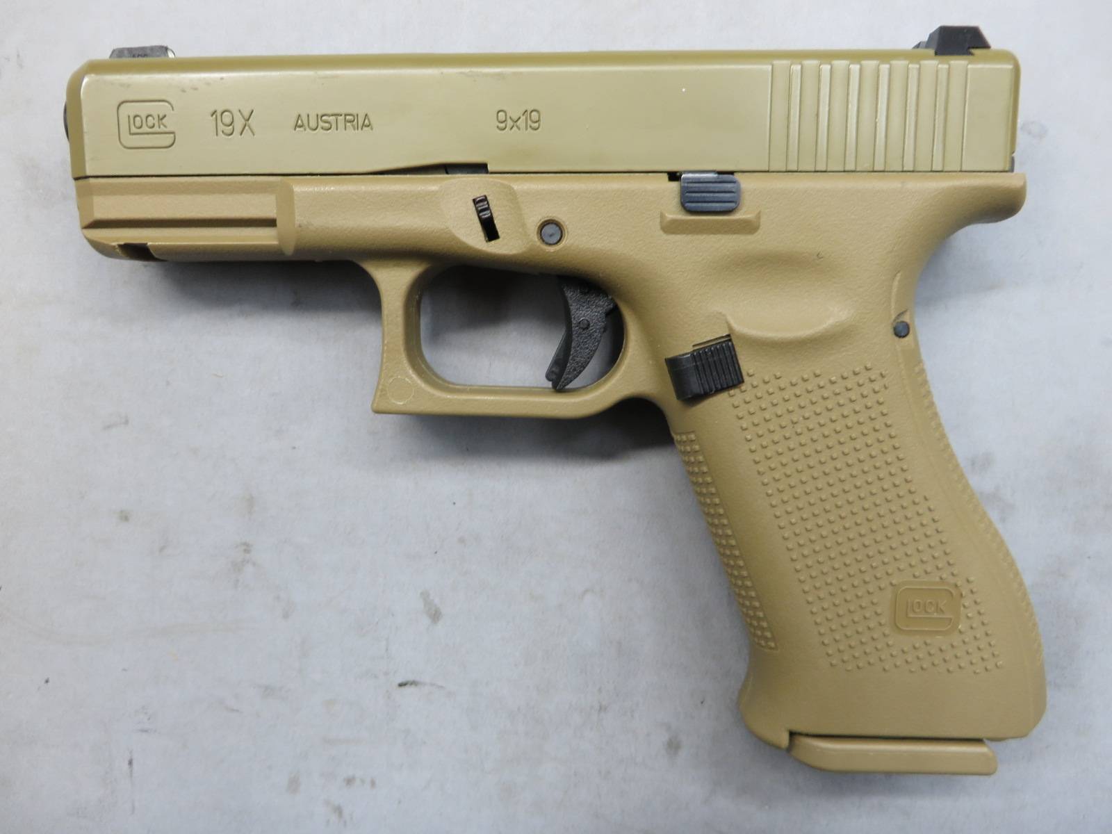 【UMAREX】グロック19X ・メタルスライド G19X Glock19X