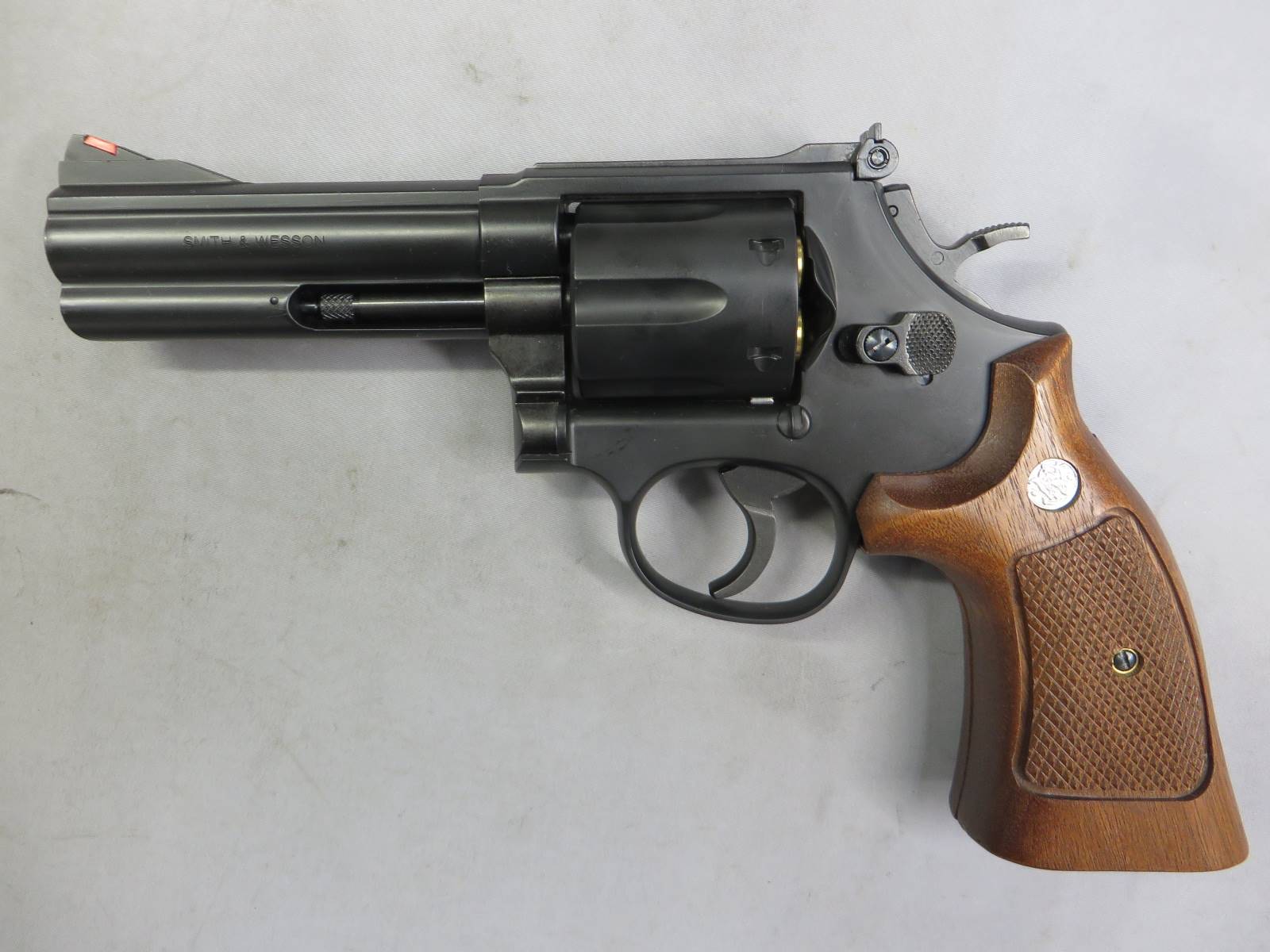 【マルシン】S&W M586 マットブラック ABS ハーフチェッカー木製グリップ仕様 Xカートリッジ