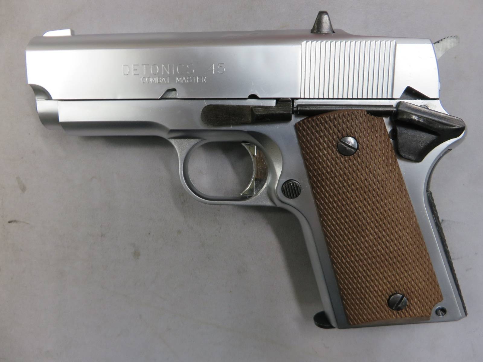 【MGC】 デトニクス.45 コンバットマスター ステンレスシルバー  モデルガン
