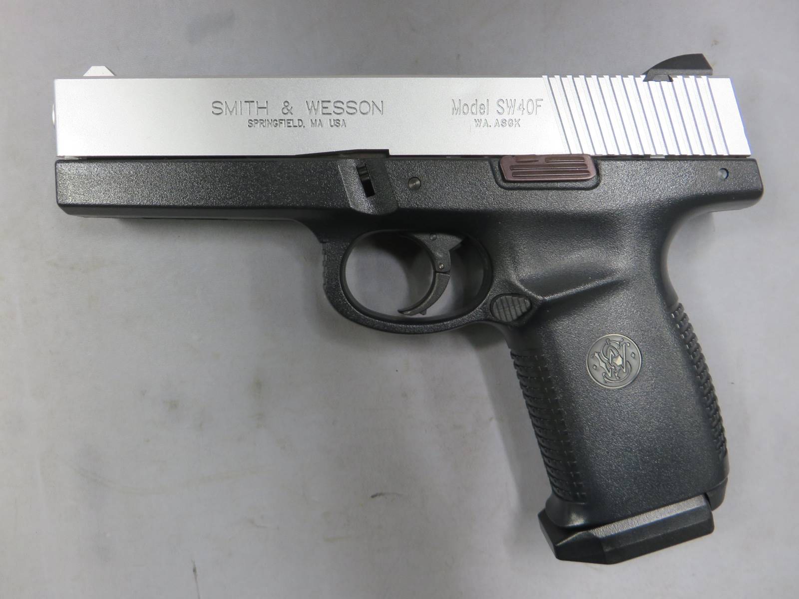 【ウエスタンアームズ】S&W SW40F 2トーン SIGMA