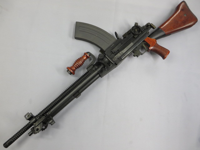 【KTW】九六式軽機関銃　/ Lipoバッテリー・充電器付