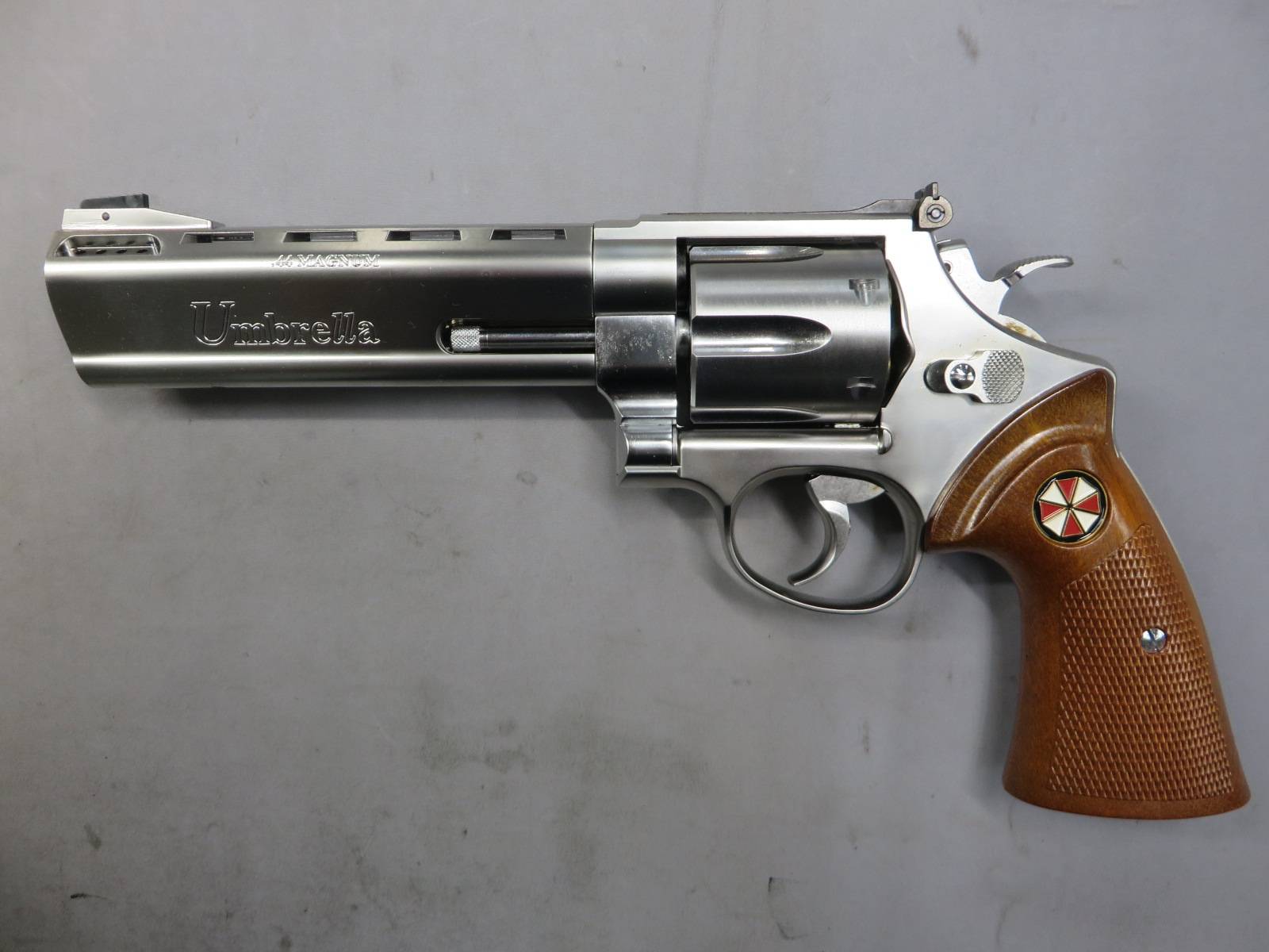 【タナカ】アンブレラマグナム 6in　バイオハザード