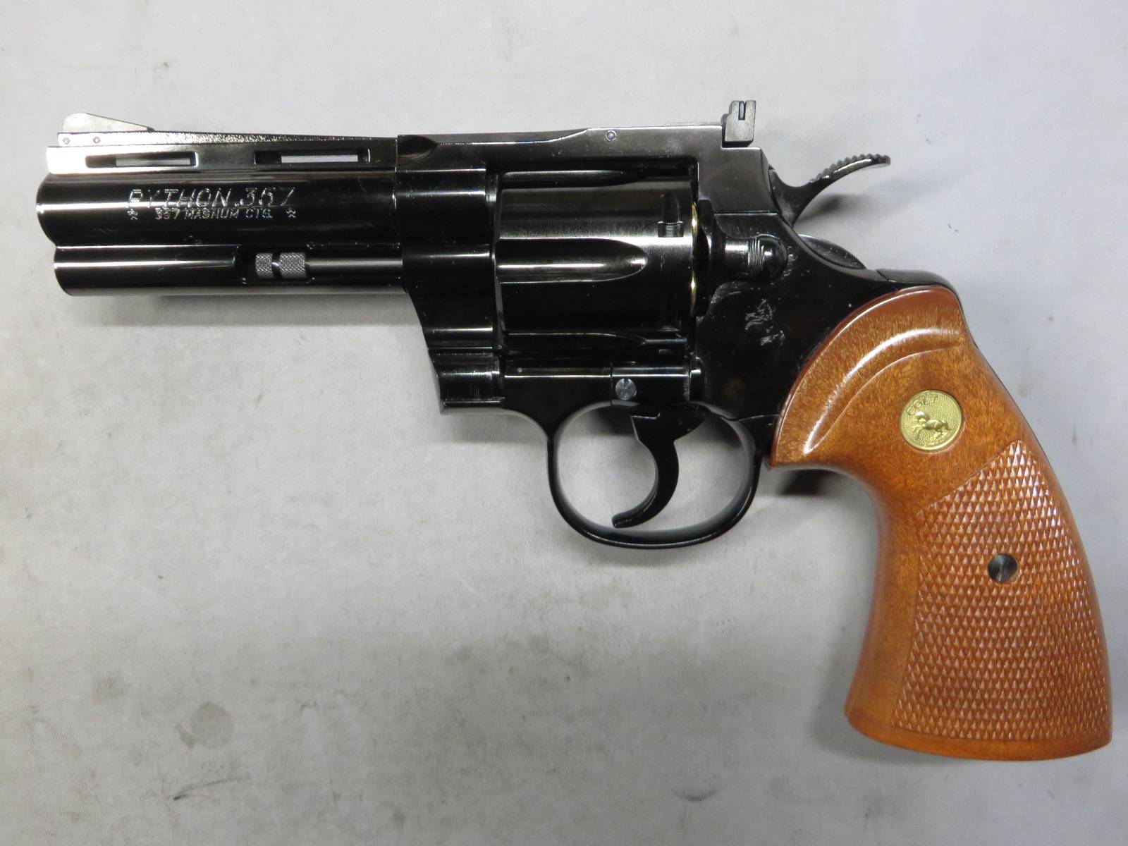 【タナカ】コルトパイソン.357mag 4in R-Model スチールフィニッシュ