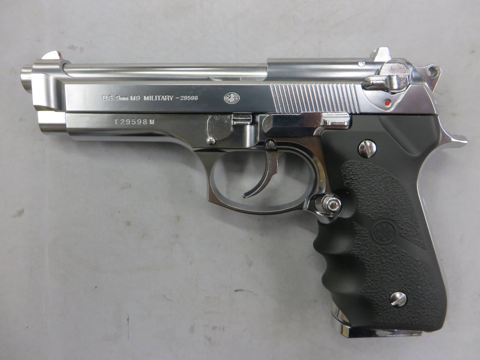 【東京マルイ】M92F クロームステンレス