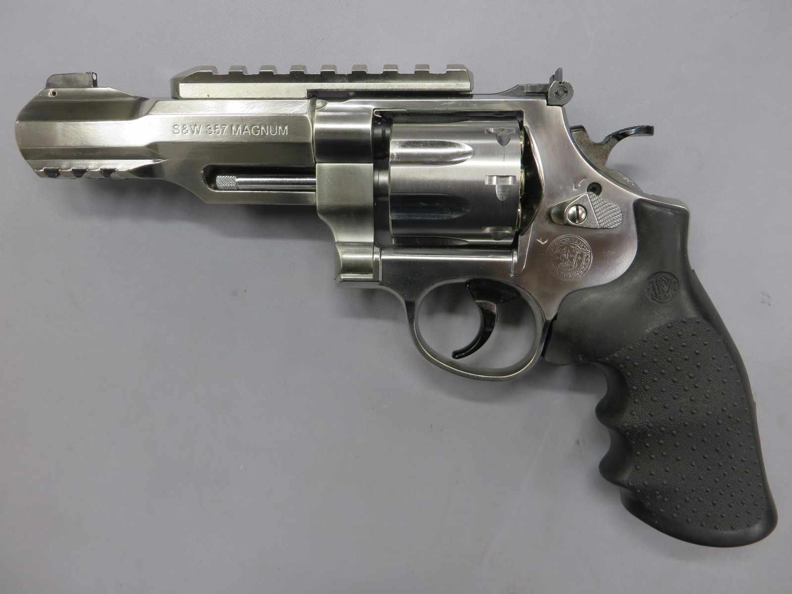 【タナカ】S&W M327 M&P R8 ステンレスジュピターフィニッシュ