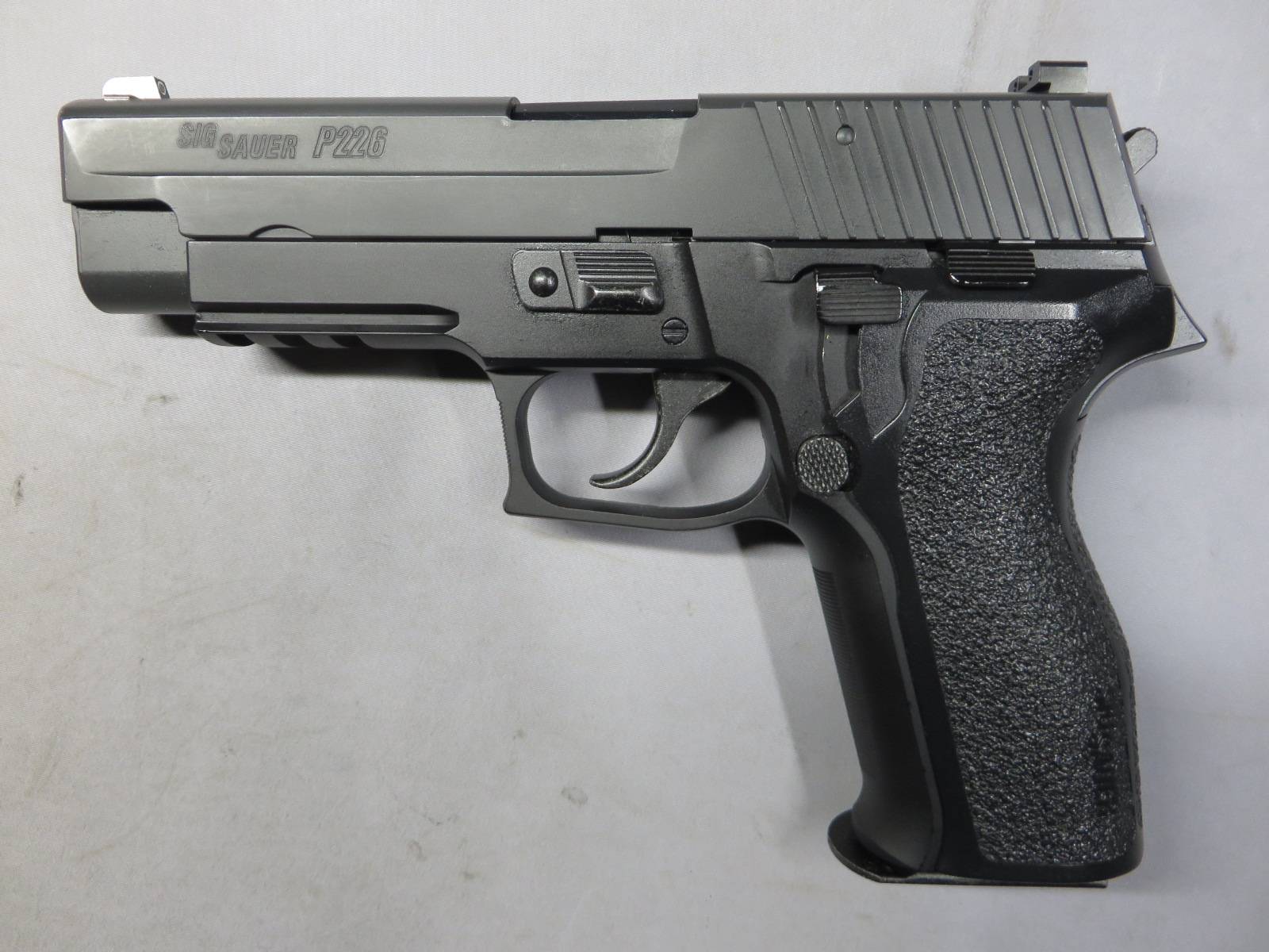 【東京マルイ】SIG SAUER P226E2