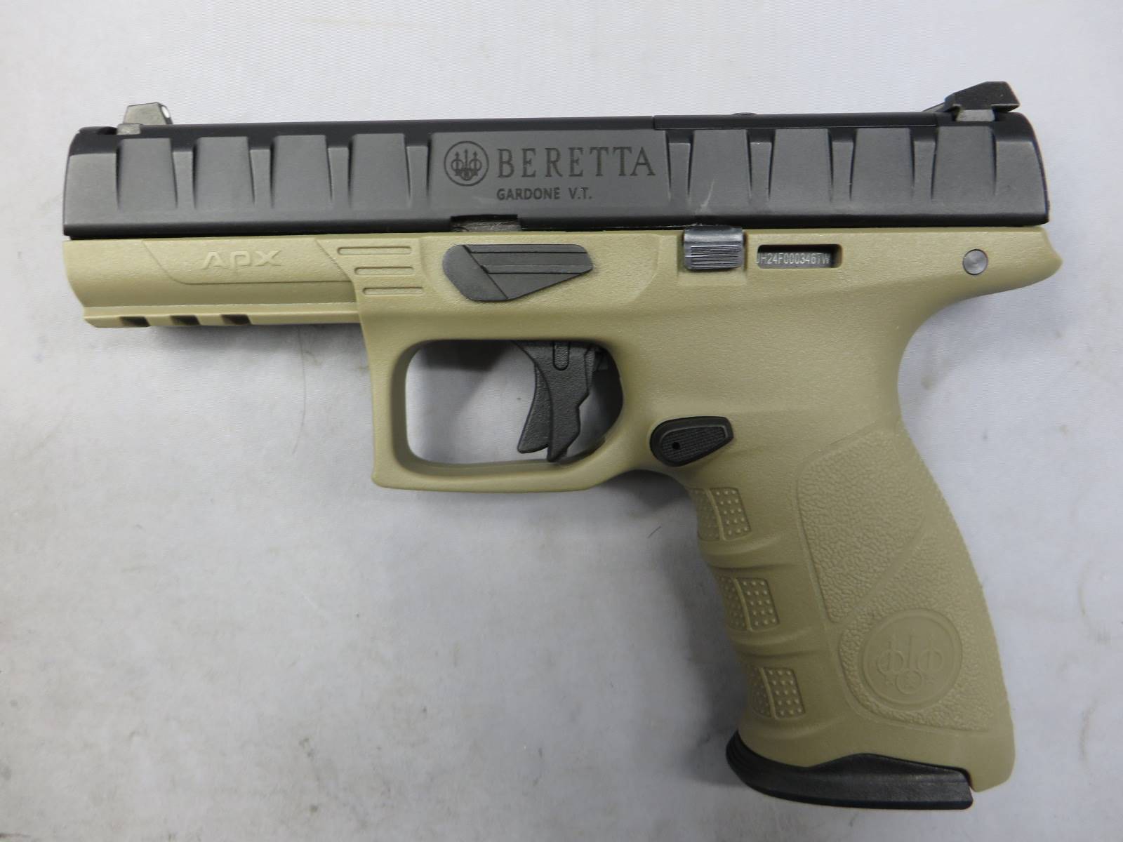 【UMAREX・KWA】ベレッタ APX RDO FDE