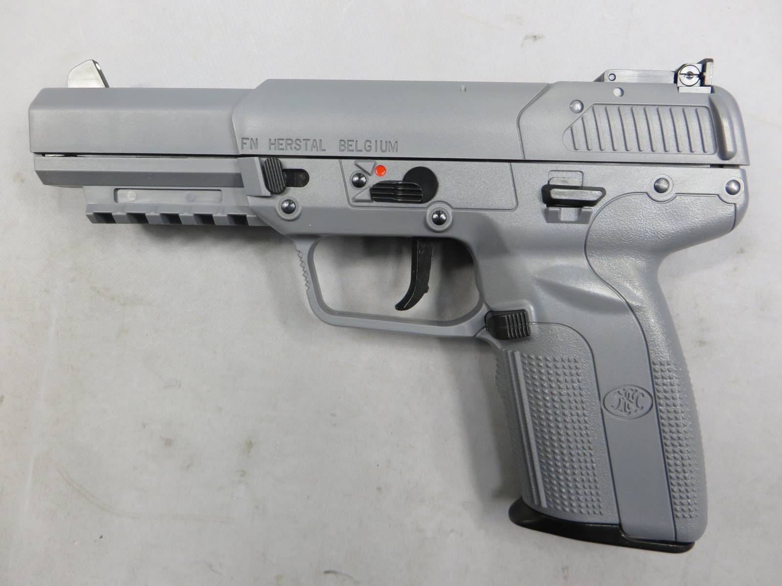 【マルシン】Five-seveN 6ｍｍBB CO2 オールグレー アルミピストン Ver.2