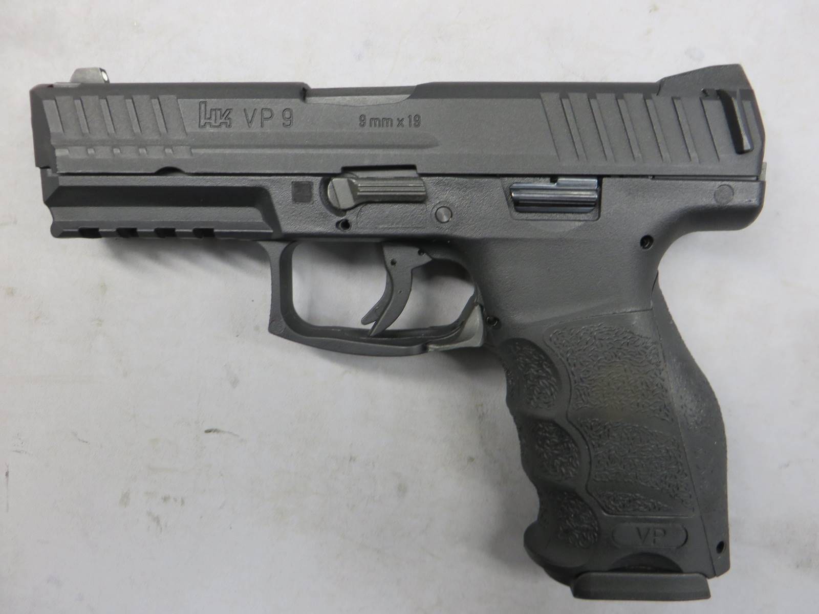 【UMAREX】H&K VP9スペシャルコンボ  メタルスライド