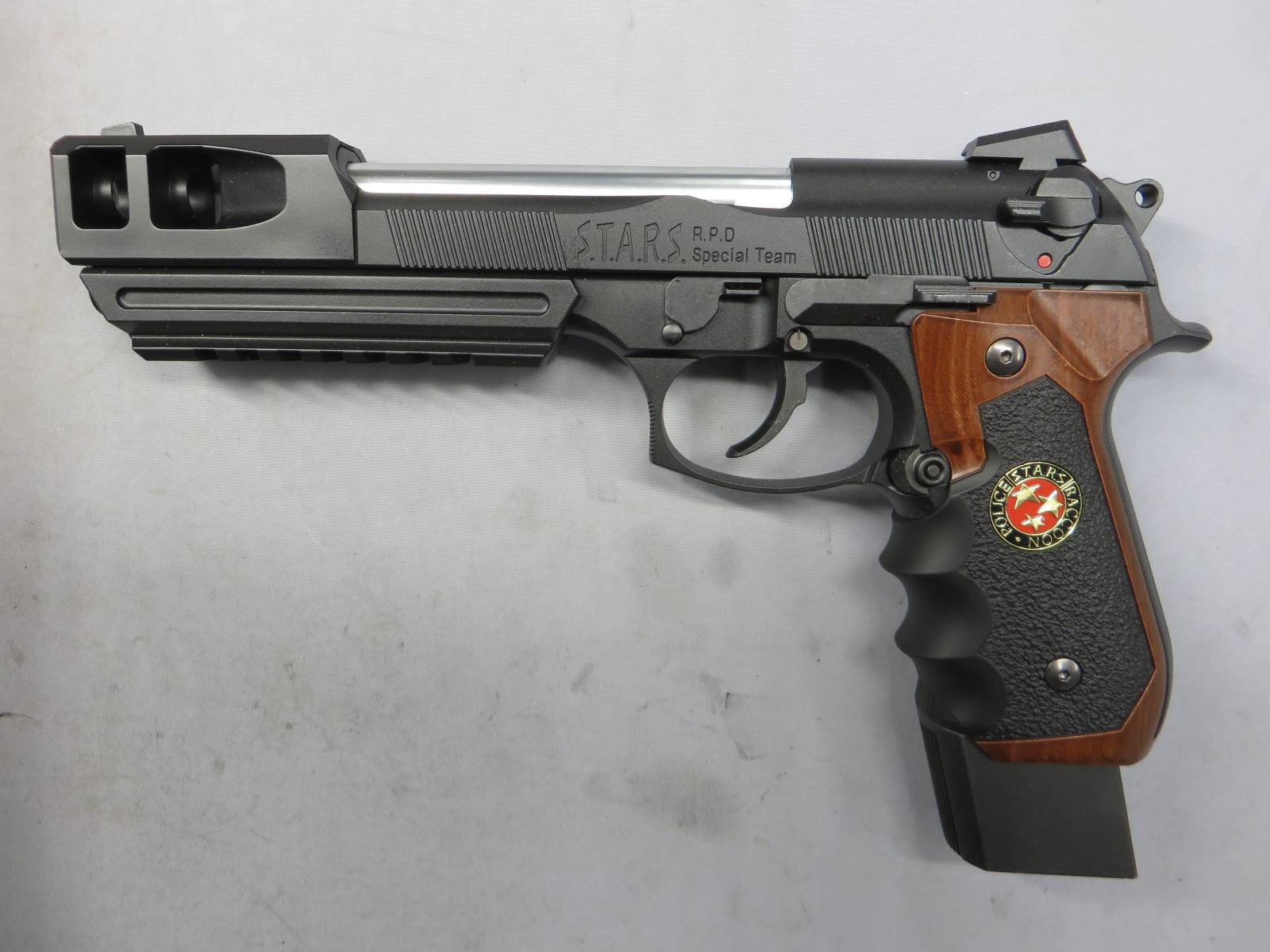 【東京マルイ】サムライエッジ バリーバートンVer.2　バイオハザード2 REVELATION