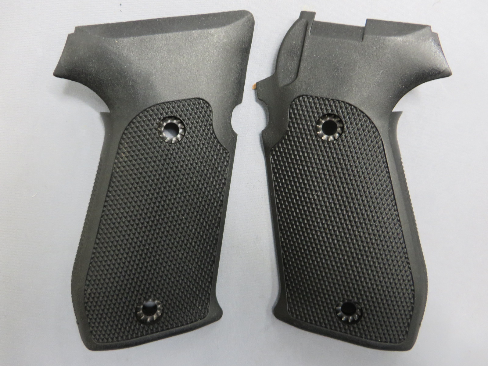 【SIG】SIG SAUER P220 グリップ