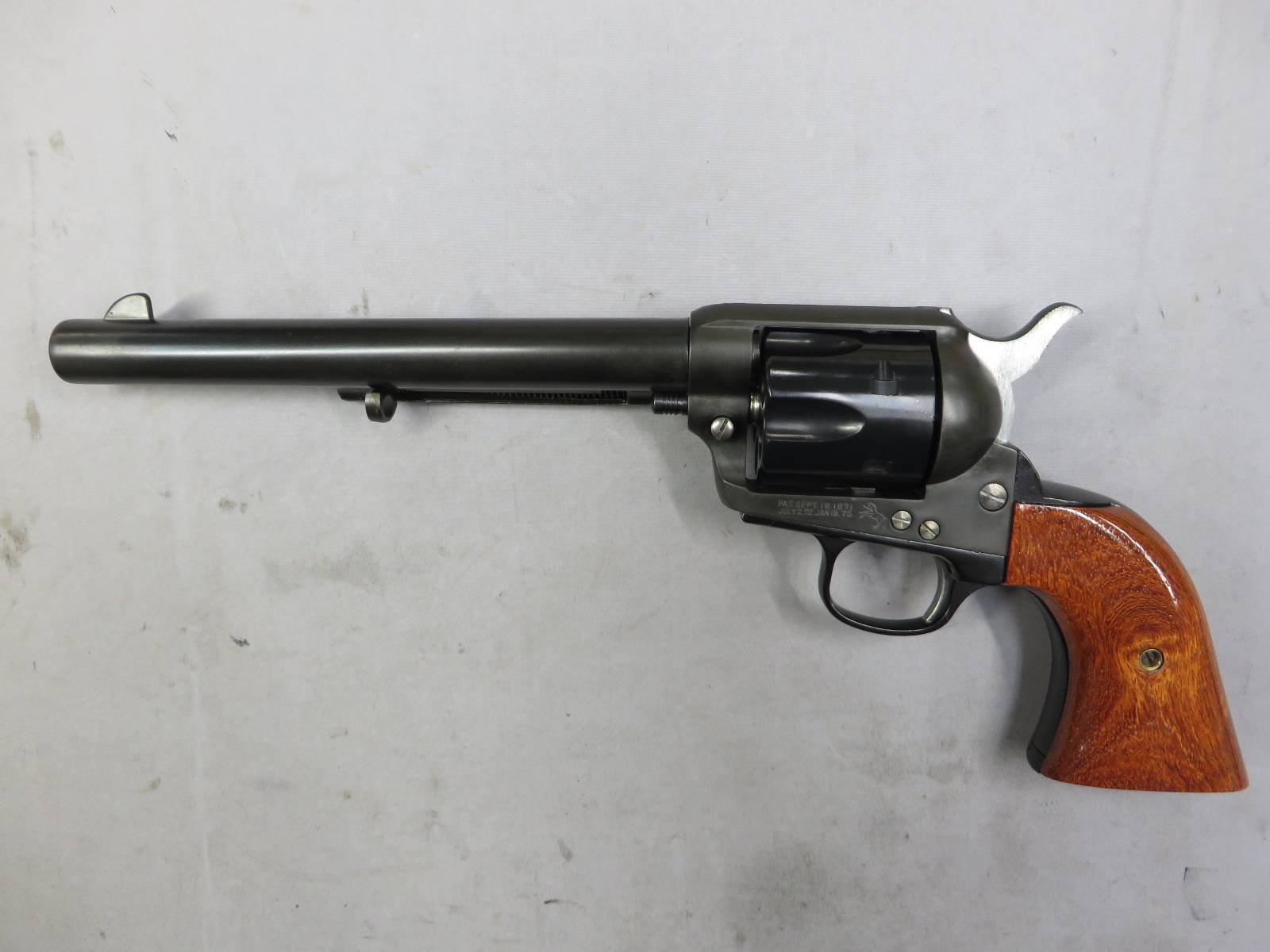 【ハートフォード】SAA.45 キャバルリー・木製グリップ　モデルガン