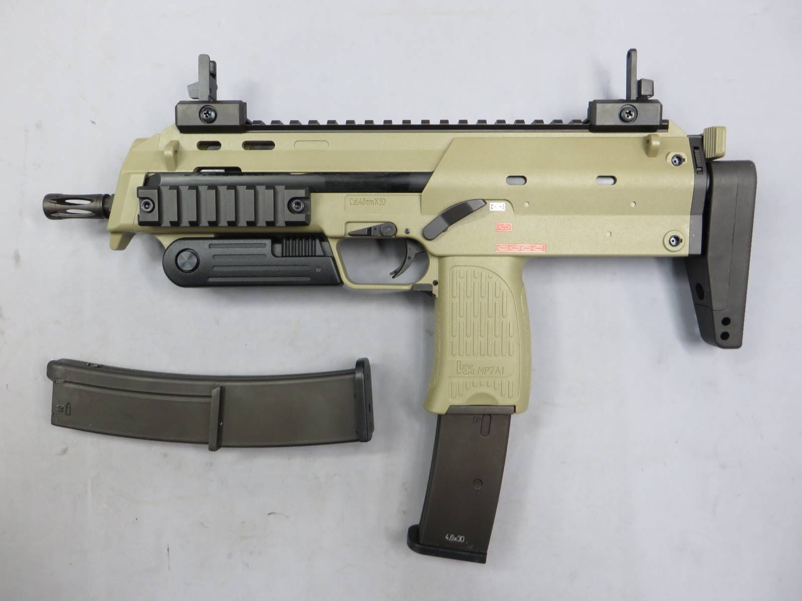 【KSC】 MP7A1-2 Tanカラー