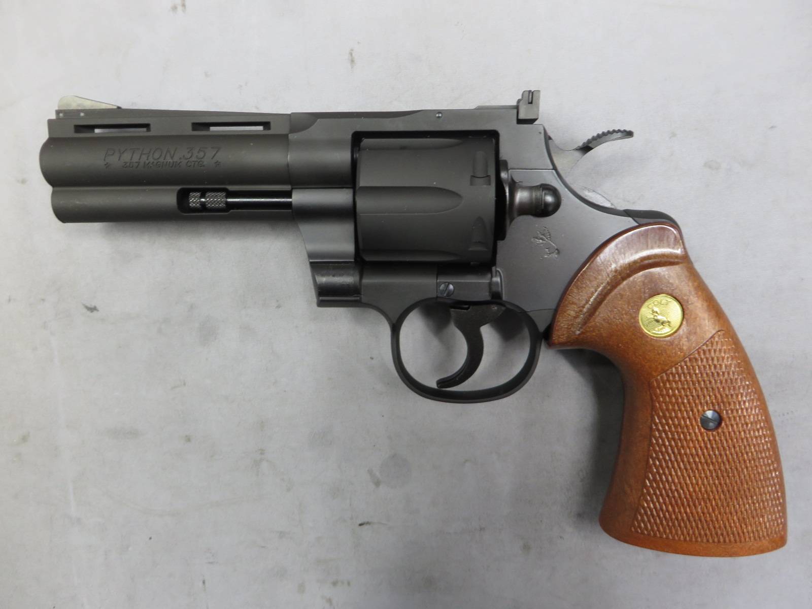 【タナカ】コルトパイソン.357mag 4in R-model HW モデルガン