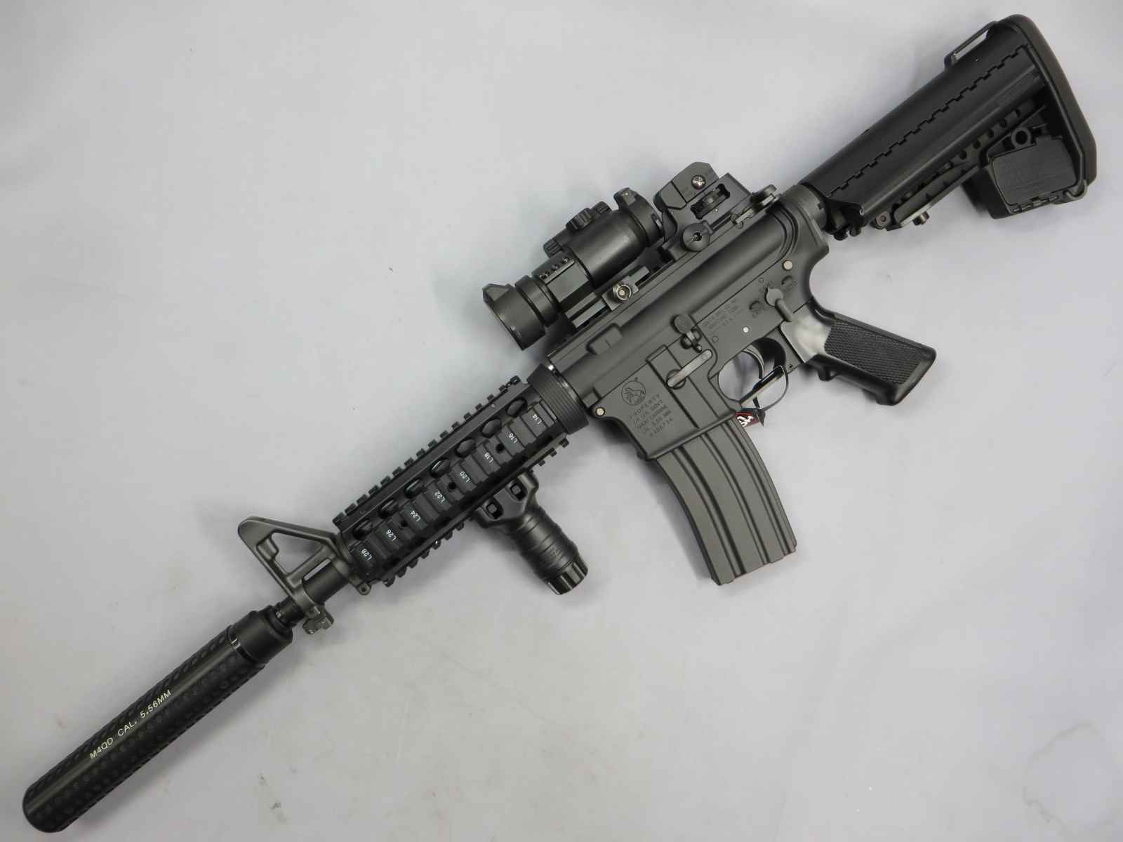 【東京マルイ】CQB-R ブラック　/  プロサイト・マウント・プロサイレンサー　次世代電動ガン