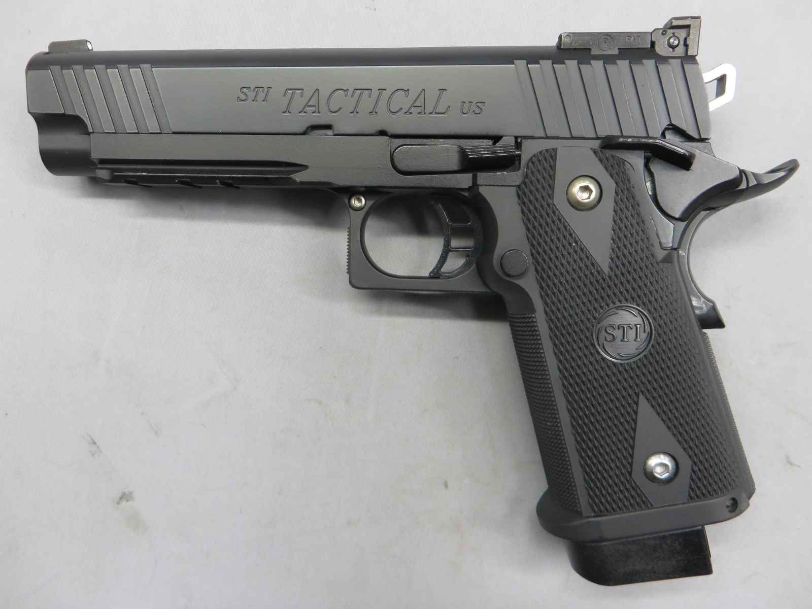 【ウエスタンアームズ】STI タクティカル5.0 ヴィッカーズVer