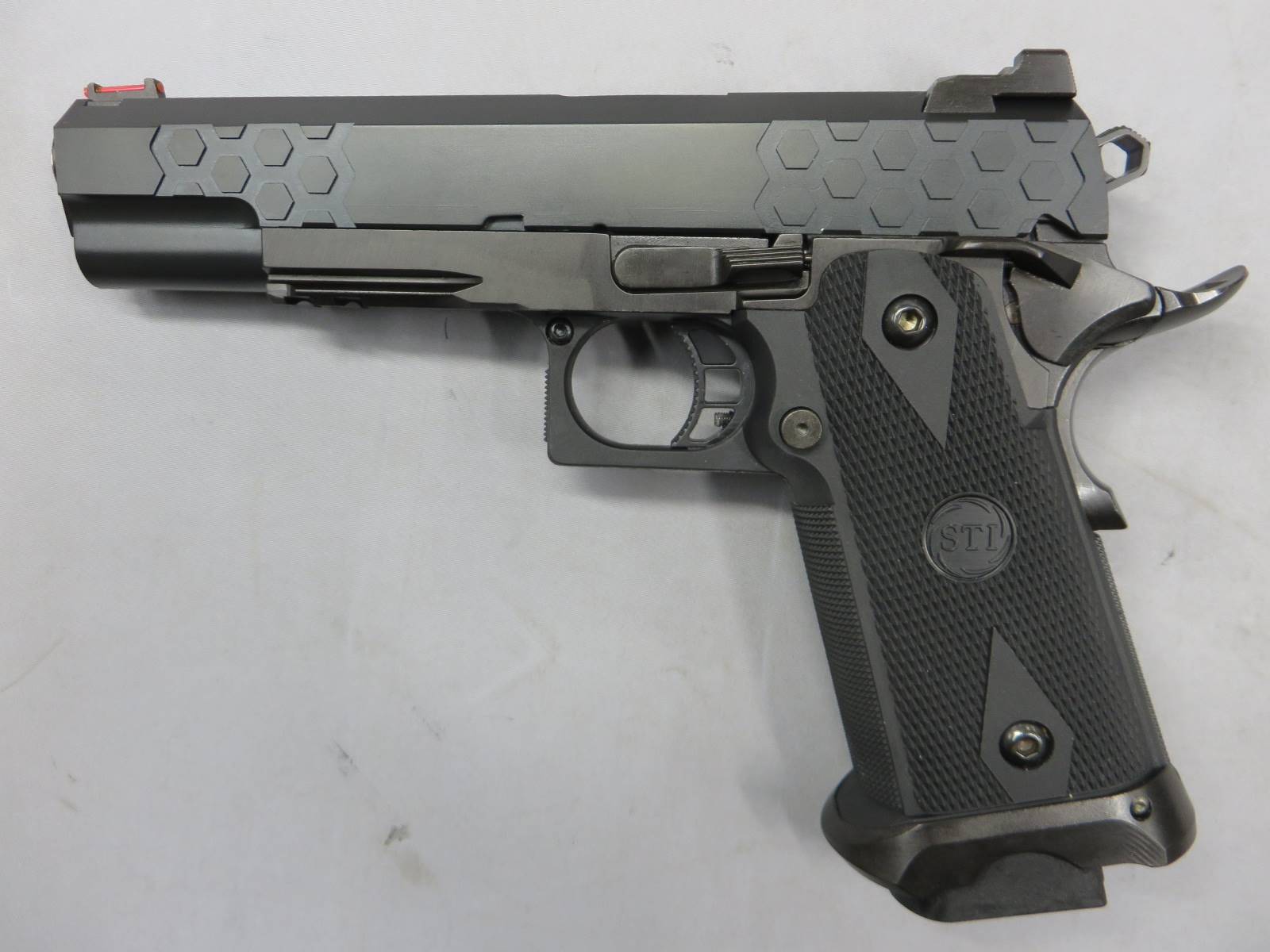 【ウエスタンアームズ】STI HEXTAC 5.0 DS