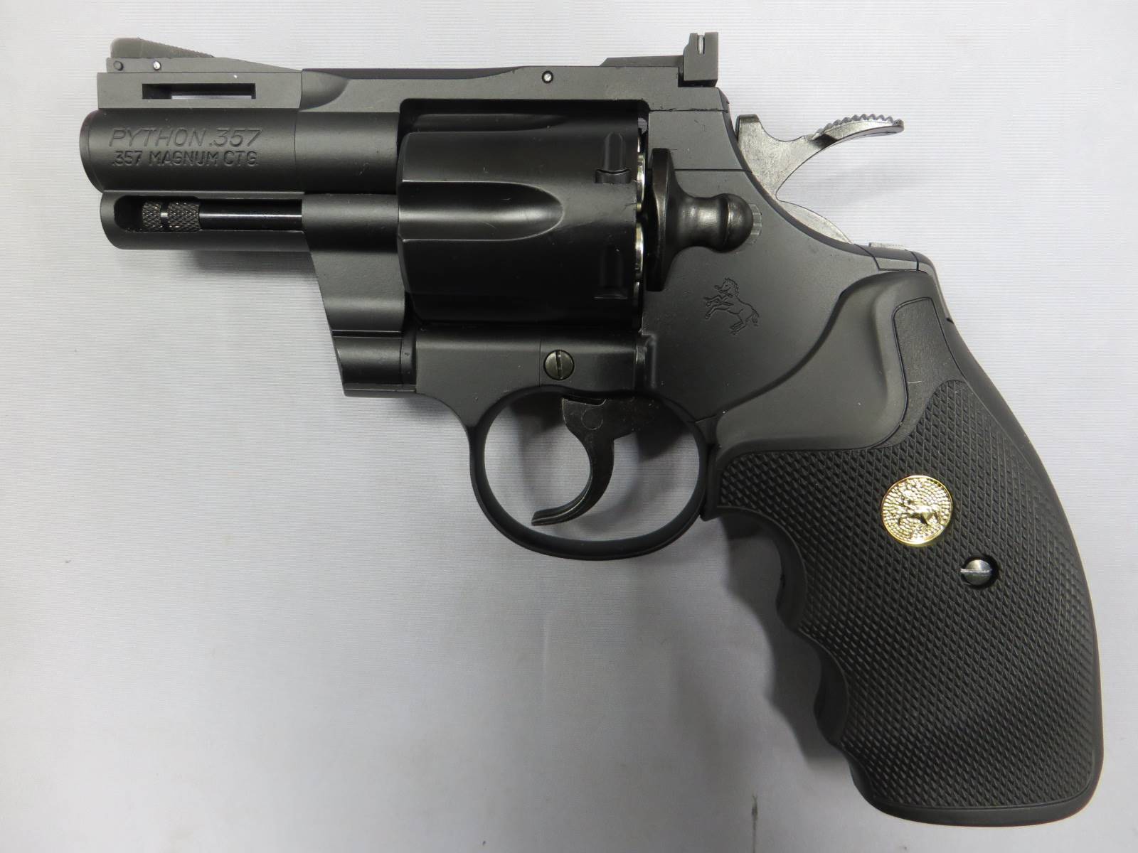 【東京マルイ】コルトパイソン.357mag 2.5in 24連射リボルバー