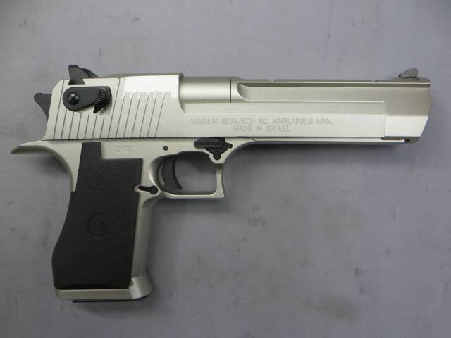 タナカ】デザートイーグル .50AE HW “Warm Silver Coating”