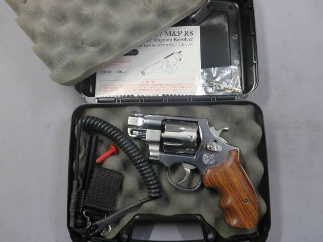 【タナカ】S&W M327 M&P R8 2in ステンレス・木製グリップ・ランヤード