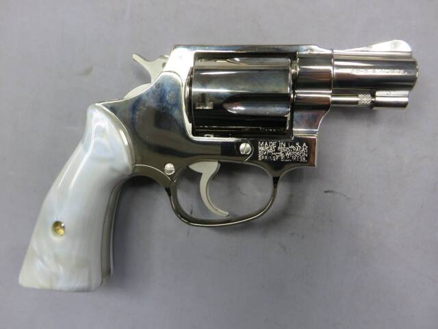 【タナカ】S&W M36 チーフスペシャル 2inch スクエアバット "Travis" Model ニッケル Version.2 モデルガン