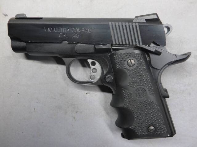 【東京マルイ】V10ウルトラコンパクト ブラック・アルミスライドカスタム（サイドアームズ）