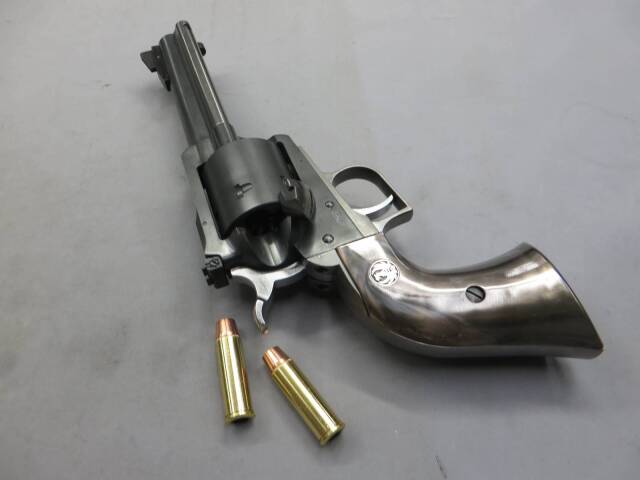 【マルシン】スーパーブラックホーク 4.62in ブラックパールグリップ エクセレントHW リアルXカートリッジ