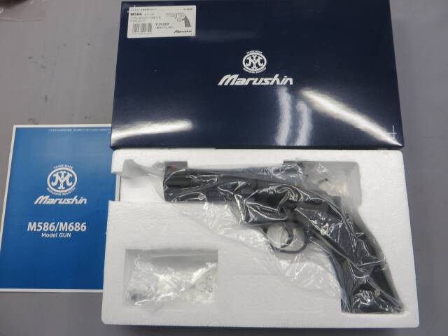 【マルシン】S&W M586 4in ブラック HW プラグリップ　 モデルガン