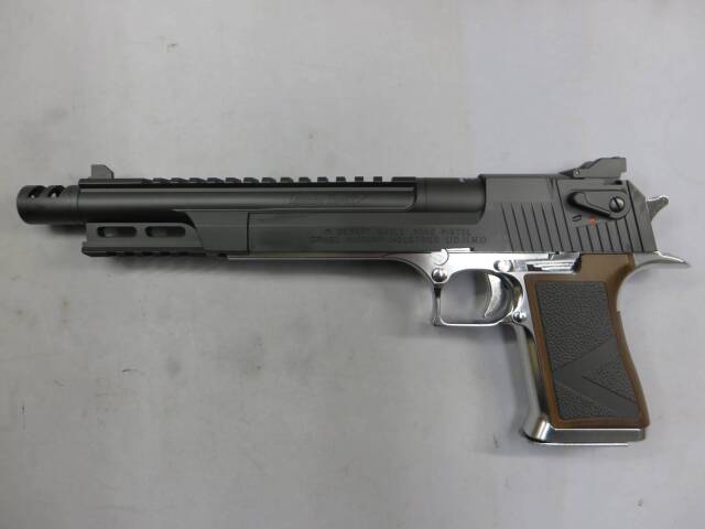 東京マルイ】ライトニングホーク .50AE 10インチ マグナポートカスタム