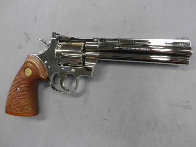 【タナカ】コルトパイソン.357mag 6in R-model ニッケルフィニッシュ モデルガン