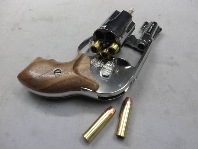 【マルシン】S&W M649 シルバー ABS フィンガーチャンネル木製グリップ Xカートリッジ 6mmBB
